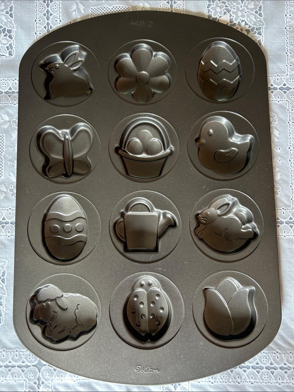 Wilton Easter Mini Cakelet Pan in Gray Nonstick Finish